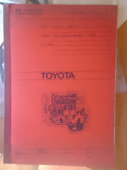 Toyota 2l&2l-t moottorin korjaus oppikirja.