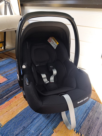maxi cosi cabriofix i size turvakaukalo