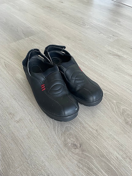 Jalas keittiötyökengät koko 42