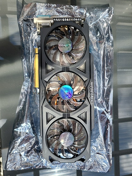 Gigabyte GeForce GTX 760 Windforce 3X OC 2GB näytönohjain
