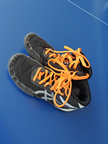 Asics painitossut