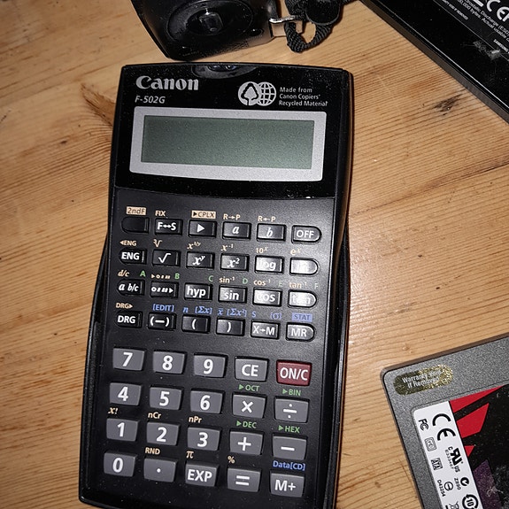 Canon F-502G laskin + Citizen taskulaskin