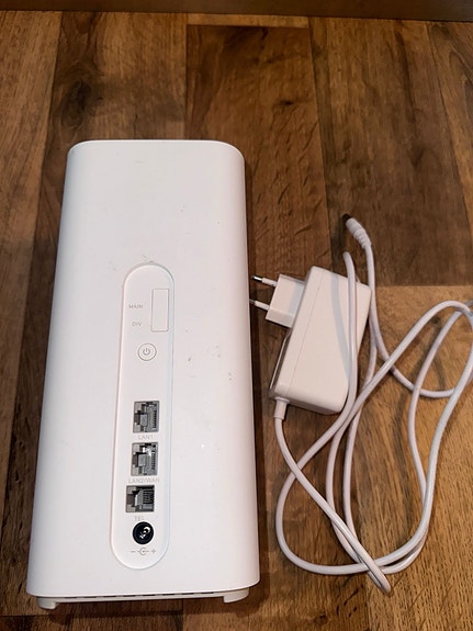 Huawei 4G reititin modeemi
