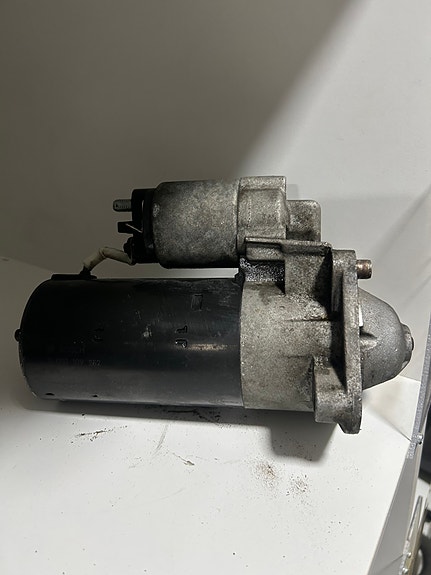 Volvo v70 mk3 D5 automaatin startti