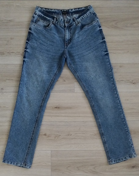 Miesten perus farkut 32/32