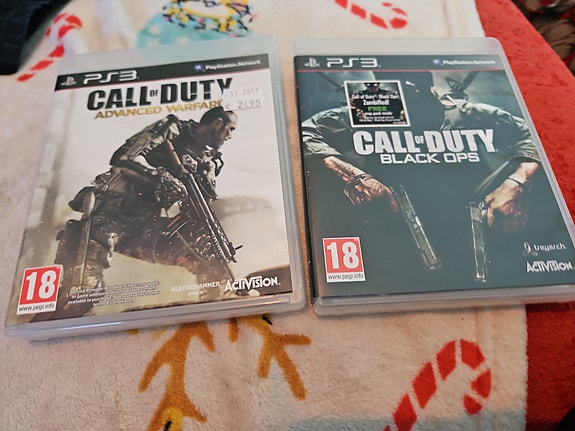 PS3 Call of Duty Advanced Warfare ja Black Ops pelit