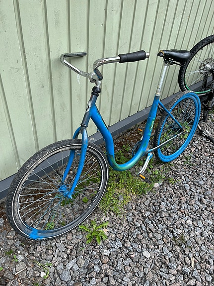Madison Genova polkupyörä