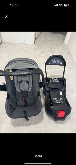 Britax Römer turvakaukalo  turvaistuin