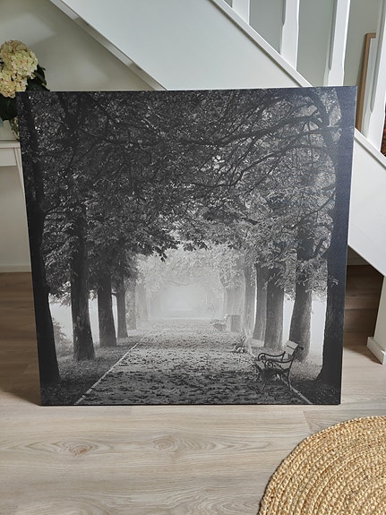 Ikean taulu 80 x 80 cm