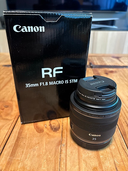 Canon RF 35mm f/1.8 Macro IS STM -objektiivi