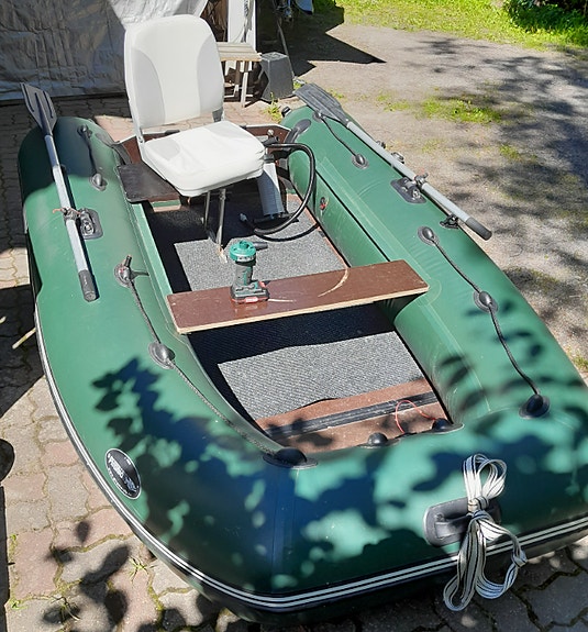 Kumivene 300