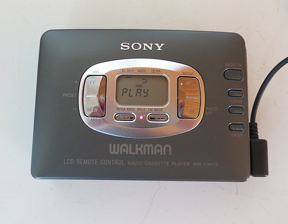 Sony Walkman Radio Cassette Player WM-FX615 with auxiliaries