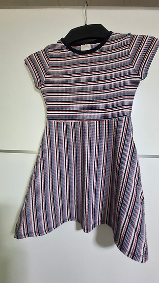 Zara ribbimekko tytölle 122