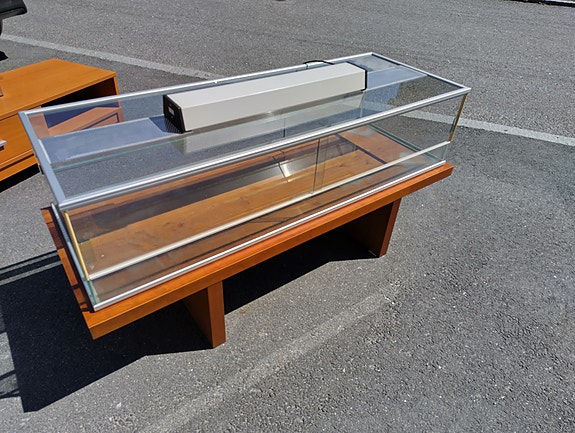 Iso terraario