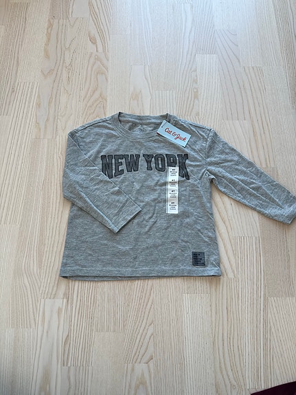 New York pitkähihainen paita