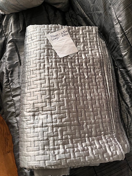 Harmaa  KotiKulta Päiväpeitto 250x240cm uusi!