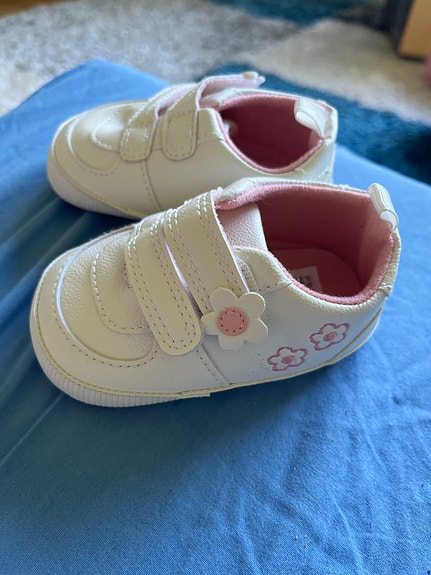 Primark vauvan tossut / kevyet kengät
