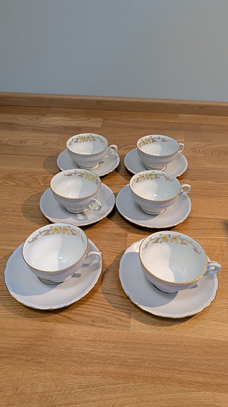 Product image 1 of 8
