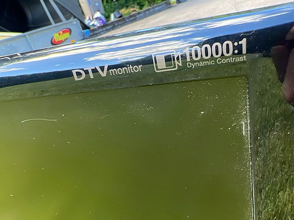 Samsung DTV monitori ja kaukosäädin