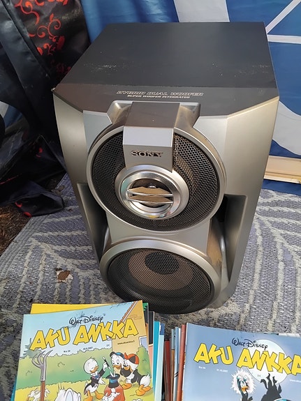 sony kaiutin