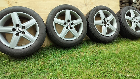 Audi X-Ray 17"