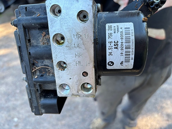 E46 abs pumppu