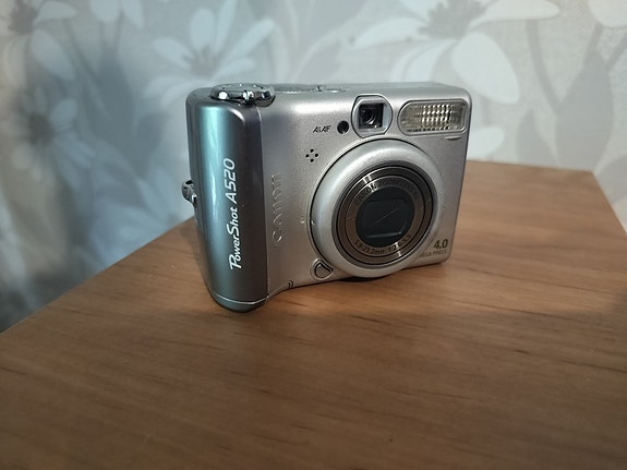 Canon PowerShot A520