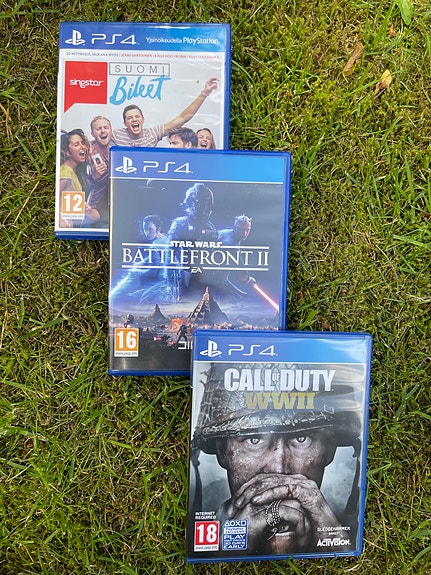 PlayStation 4 pelit (3 peliä)