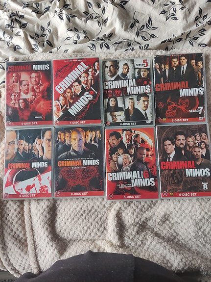 Myytävänä dvd  sarja