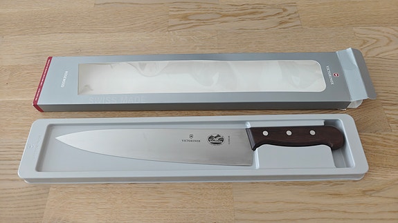 Victorinox kokkiveitsi 28cm