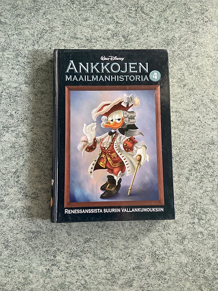 Ankkojen maailmanhistoria 4 - kovakantinen kirja