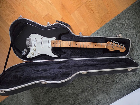 Fender American Standard Stratocaster, Black 1995