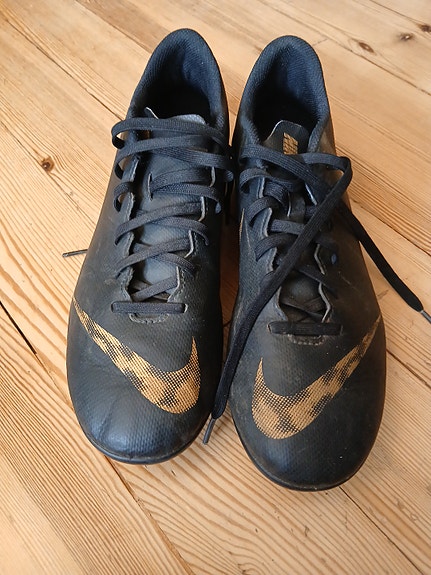 Nike mercurial nappikengät