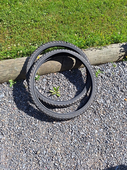 26" pyörän talvirenkaat