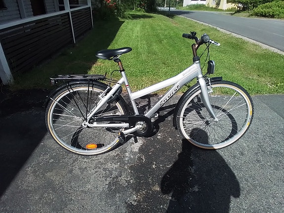 Cresent 26" renkailla