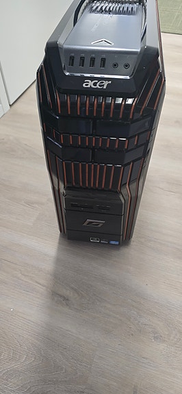 Acer Predator G3-605 pelitietokoneen kotelo (mATX)