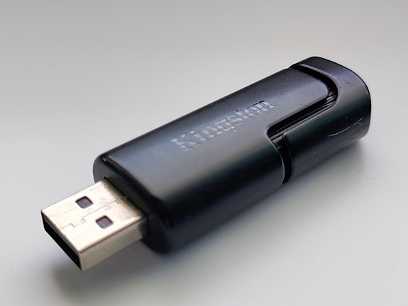 USB-muistitikku 4 GB Kingston Datatraveler 100 g2
