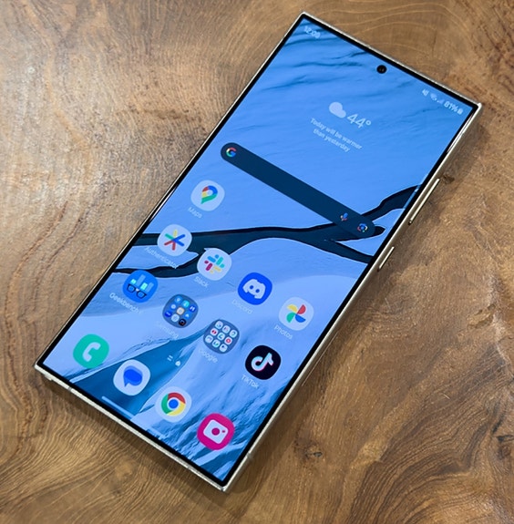 Ost. Samsung älypuhelin