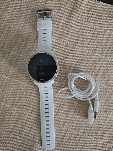 Suunto Spartan Sport GPS-urheilukello (valkoinen)