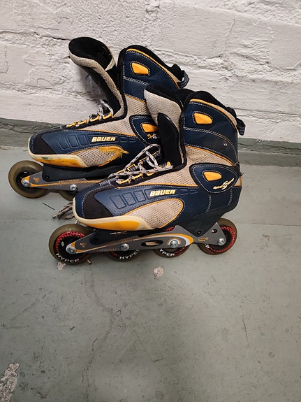 retro Bauer rullaluistimet koko 43 sinikeltainen