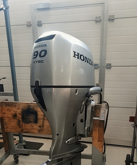 Honda 90 hv ruiskukone 2012