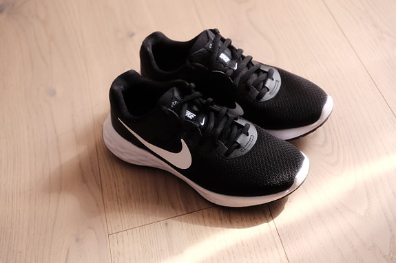 Nike Revolution 6 naisten