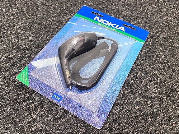 Nokia PPH-1 Plug-in HF Car Kit – Avaamaton retro-handsfree (NOS)