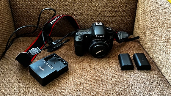 Canon EOS 60D järjestelmäkamera musta