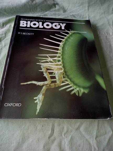 Kirja Biologia Englanninkielinen
