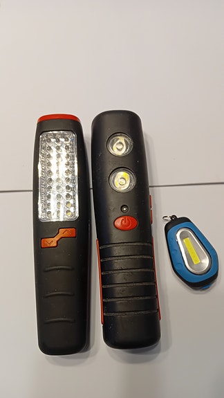 LED-työvalot ja pieni LED-lamppu/ avaimenperä