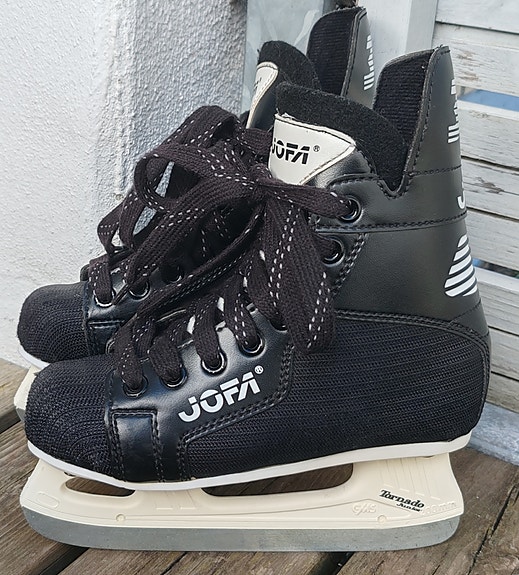 Jofa Tornado Junior lasten jääkiekkoluistimet