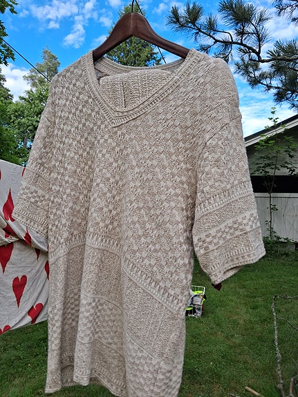 beige puku