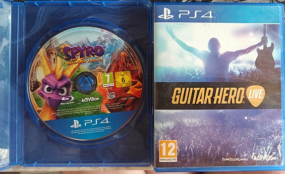 PS4 pelejä