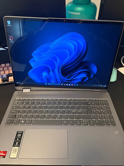 Lenovo läppäri